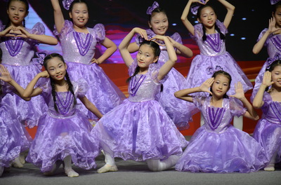 奎文區‘周末藝相逢’全民才藝秀活動啟動，兒童舞蹈表演服務閃耀登場